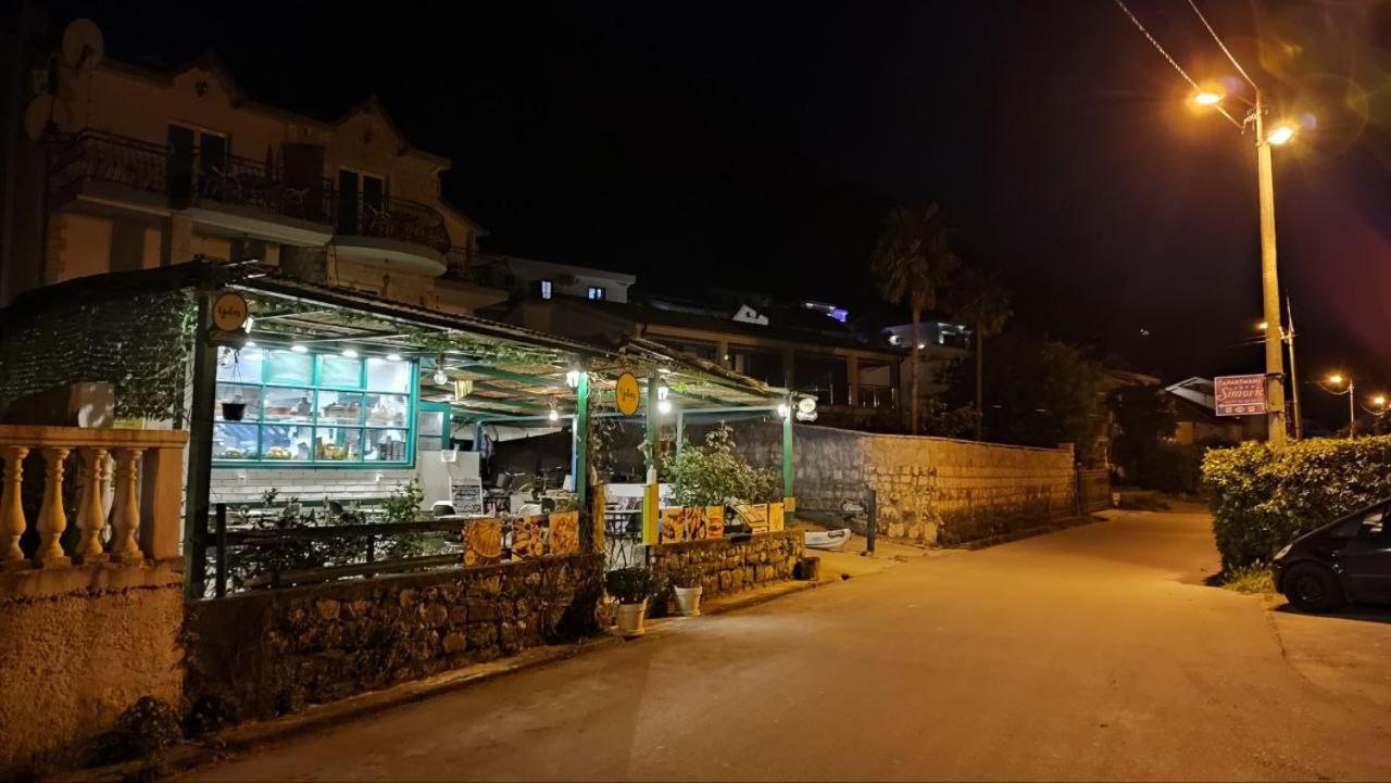 Holiday House In The Kotor Bay מראה חיצוני תמונה